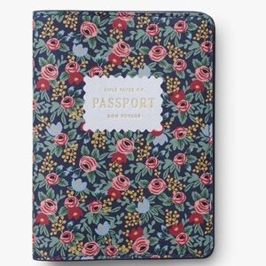 ❤️BUY 2 GET 1 FREE Rosa Passport Holder, Retail $32.00 USD